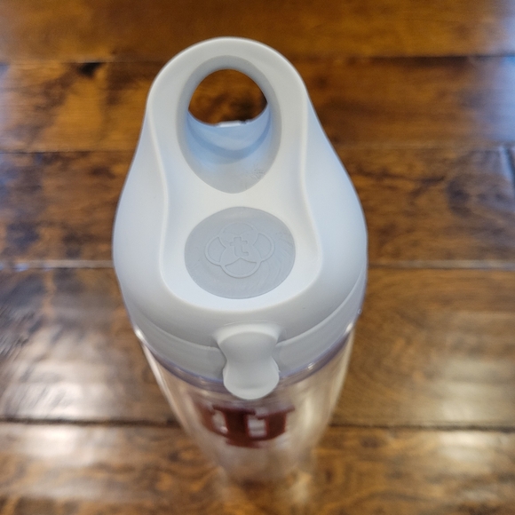 NWT Tervis Water Bottle Indiana Hoosiers 20 oz - Picture 3 of 9